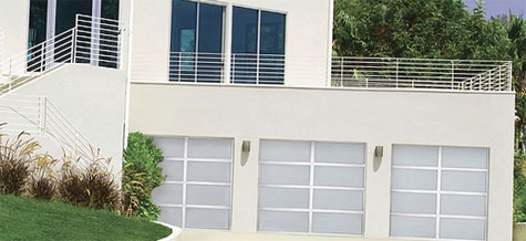 traditional garage doors in Roseville ca